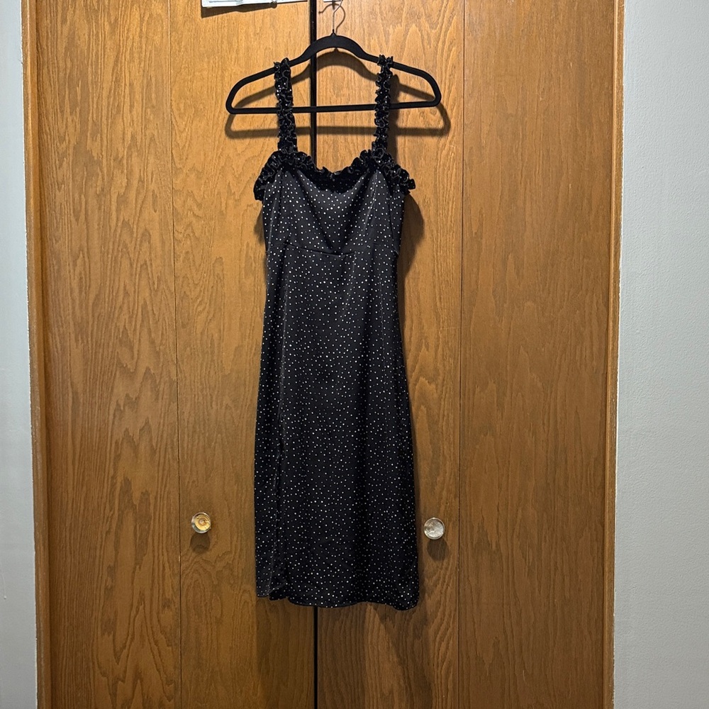 Chic Black Polka Dot Midi Dress